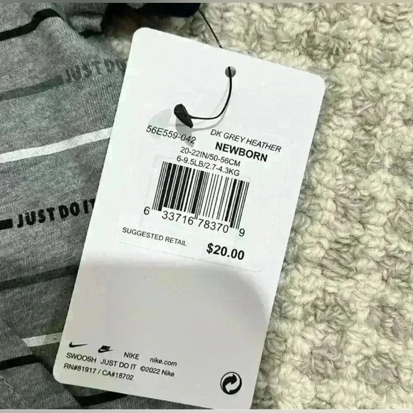 Nike Baby Infant Shortfall Set of 2 (Heather Grey Newborn) - Picture 9 of 9